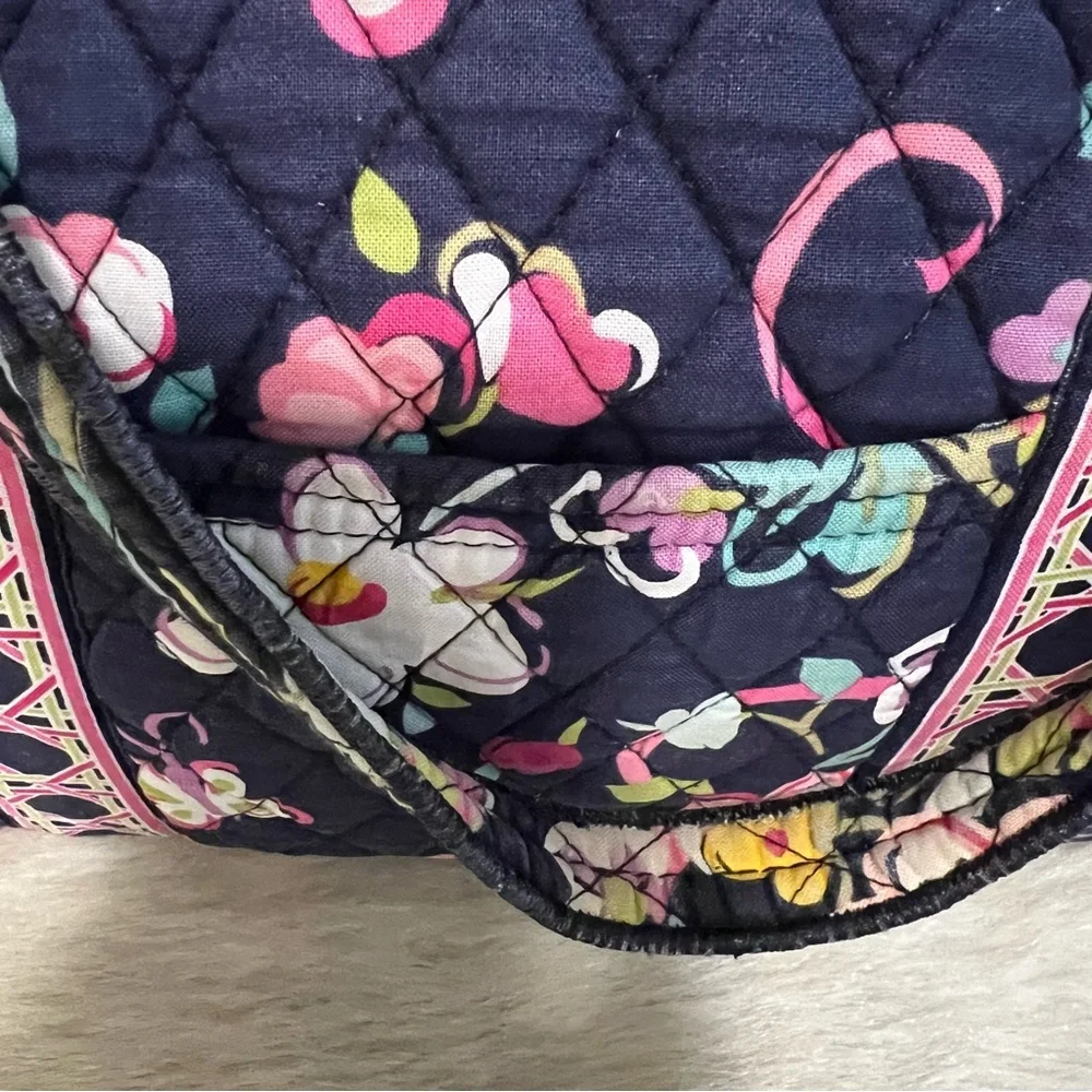 VERA BRADLEY Ribbons 2012 Mandy Tote
Pink Yellow Blue Floral Y2K Zipper Handles - Picture 3 of 15